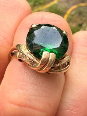 Estate Forest Green Real Gold Ribbon Cocktail Ring Sz7